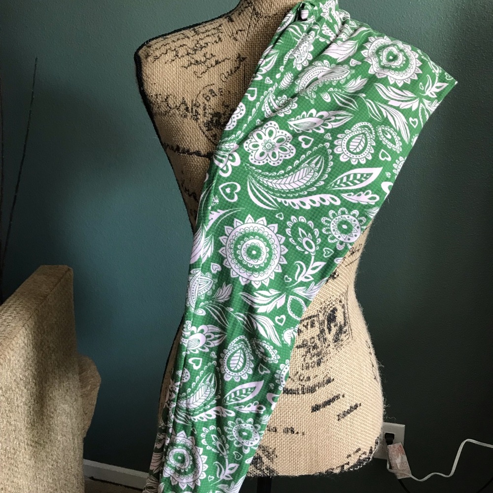 Tall and Curvy Lularoe leggings